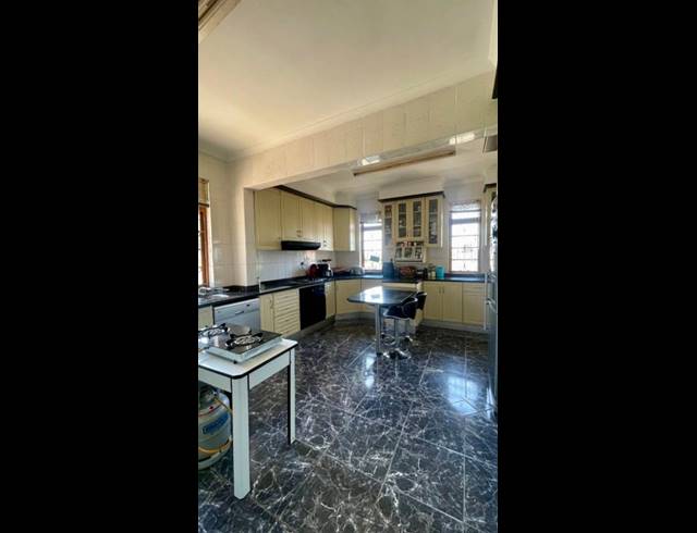 3 BEDROOM HOUSE FOR SALE IN SYDENHAM